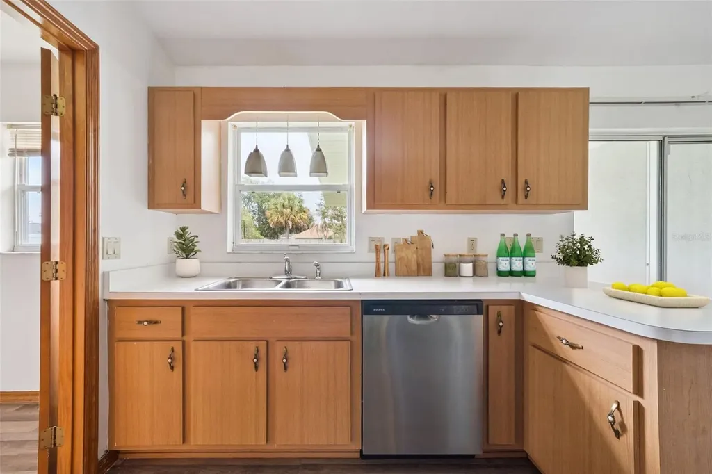 261 SE 61st Court Ocala FL 34472