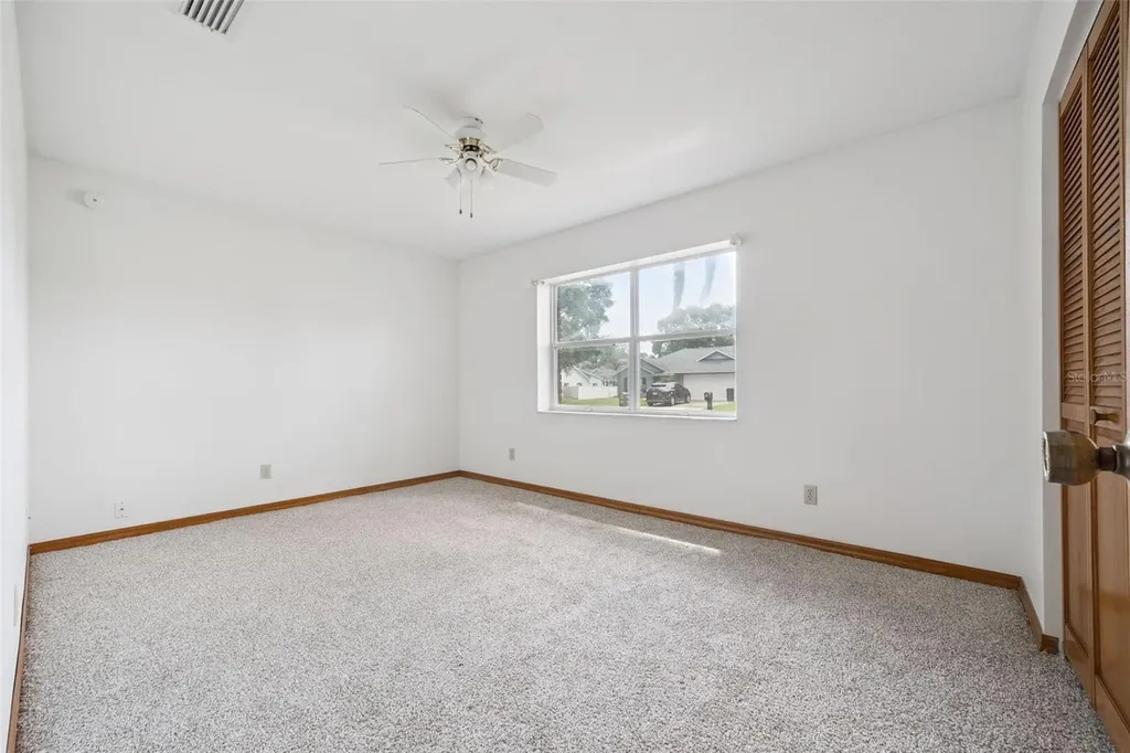261 SE 61st Court Ocala FL 34472