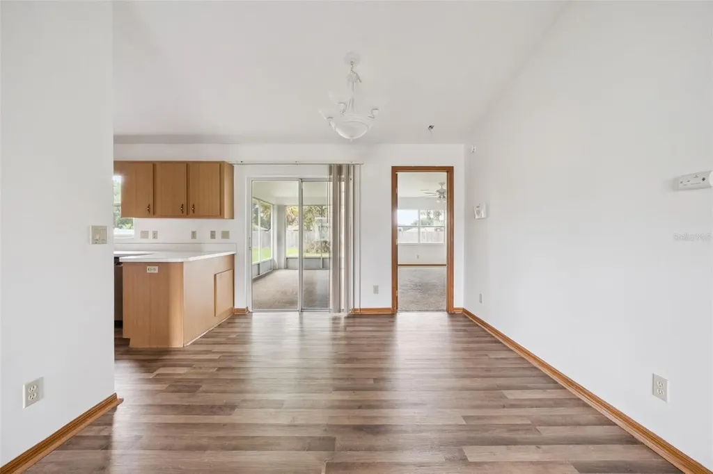261 SE 61st Court Ocala FL 34472