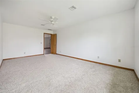 261 SE 61st Court Ocala FL 34472