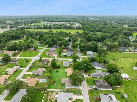 261 SE 61st Court Ocala FL 34472