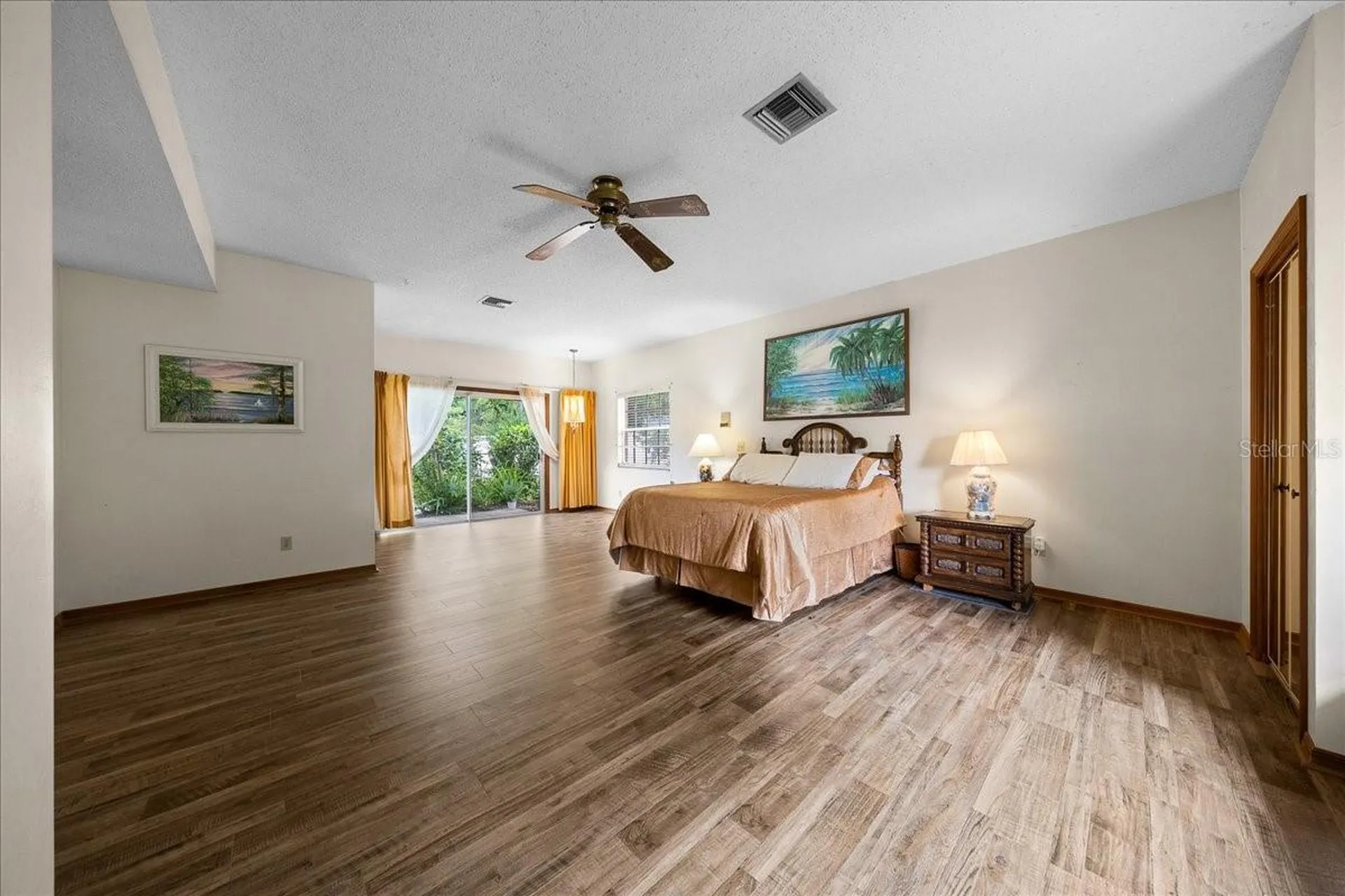 2300 SE 38th Court Ocala FL 34471