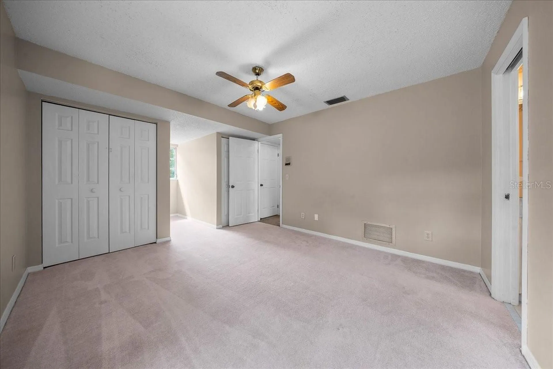 2300 SE 38th Court Ocala FL 34471