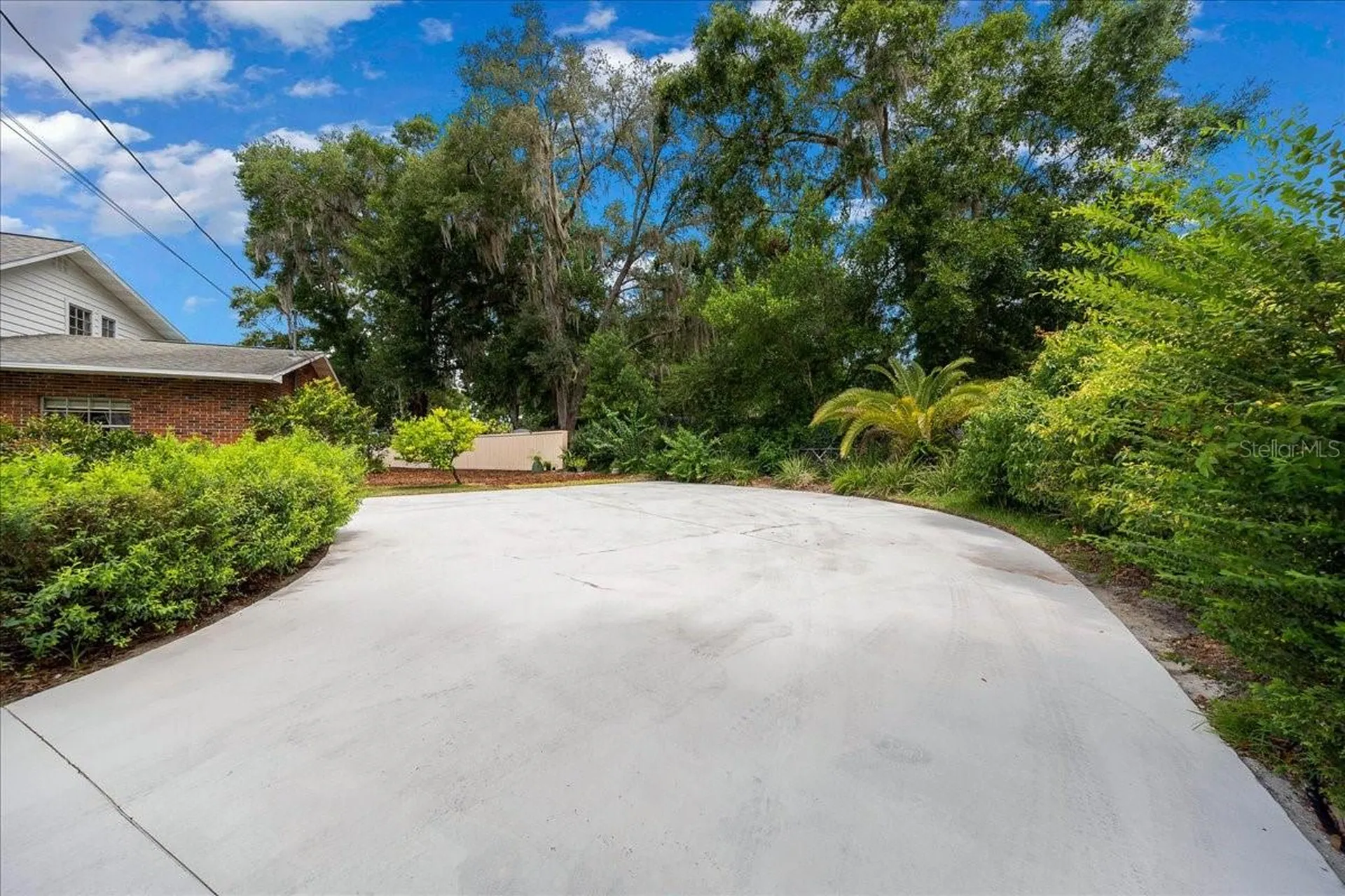 2300 SE 38th Court Ocala FL 34471