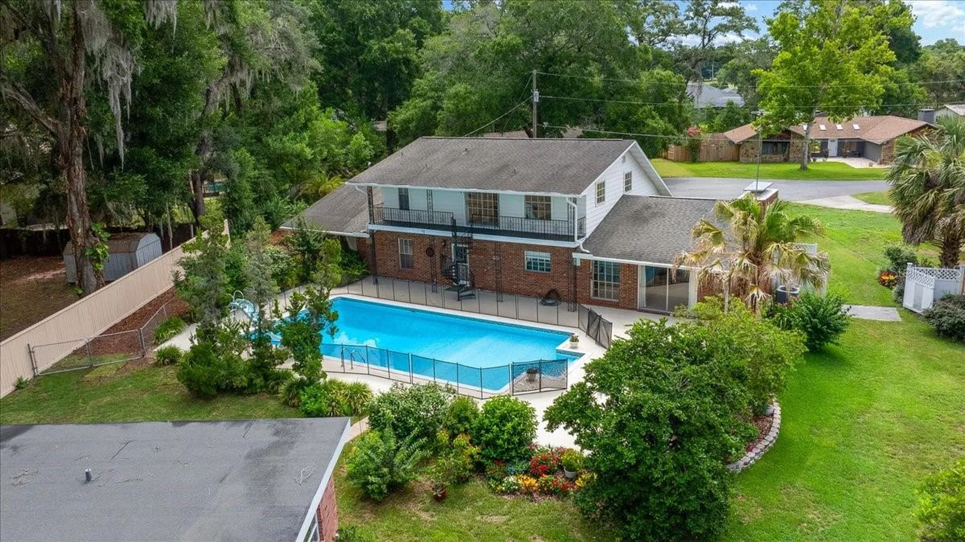 2300 SE 38th Court Ocala FL 34471
