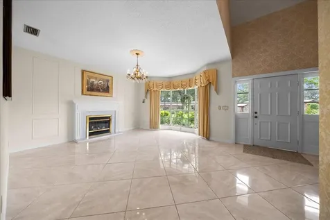 2300 SE 38th Court Ocala FL 34471
