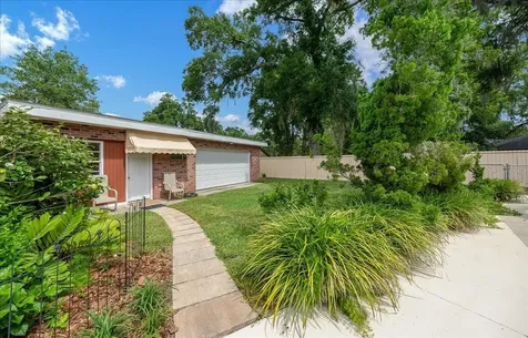 2300 SE 38th Court Ocala FL 34471