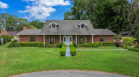2300 SE 38th Court Ocala FL 34471