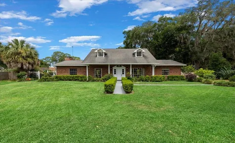 2300 SE 38th Court Ocala FL 34471