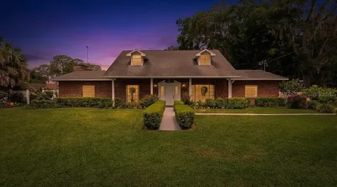 2300 SE 38th Court Ocala FL 34471