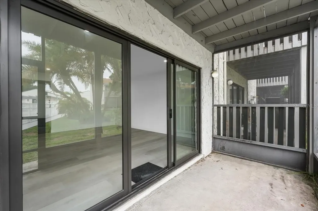 11525 8th Way N St Petersburg FL 33716