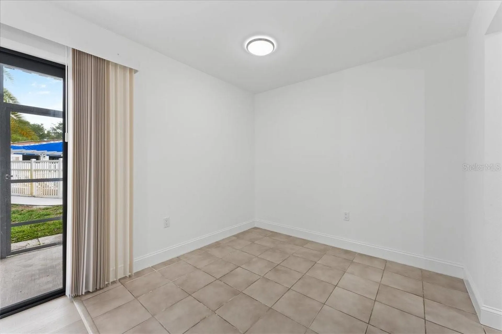 11525 8th Way N St Petersburg FL 33716