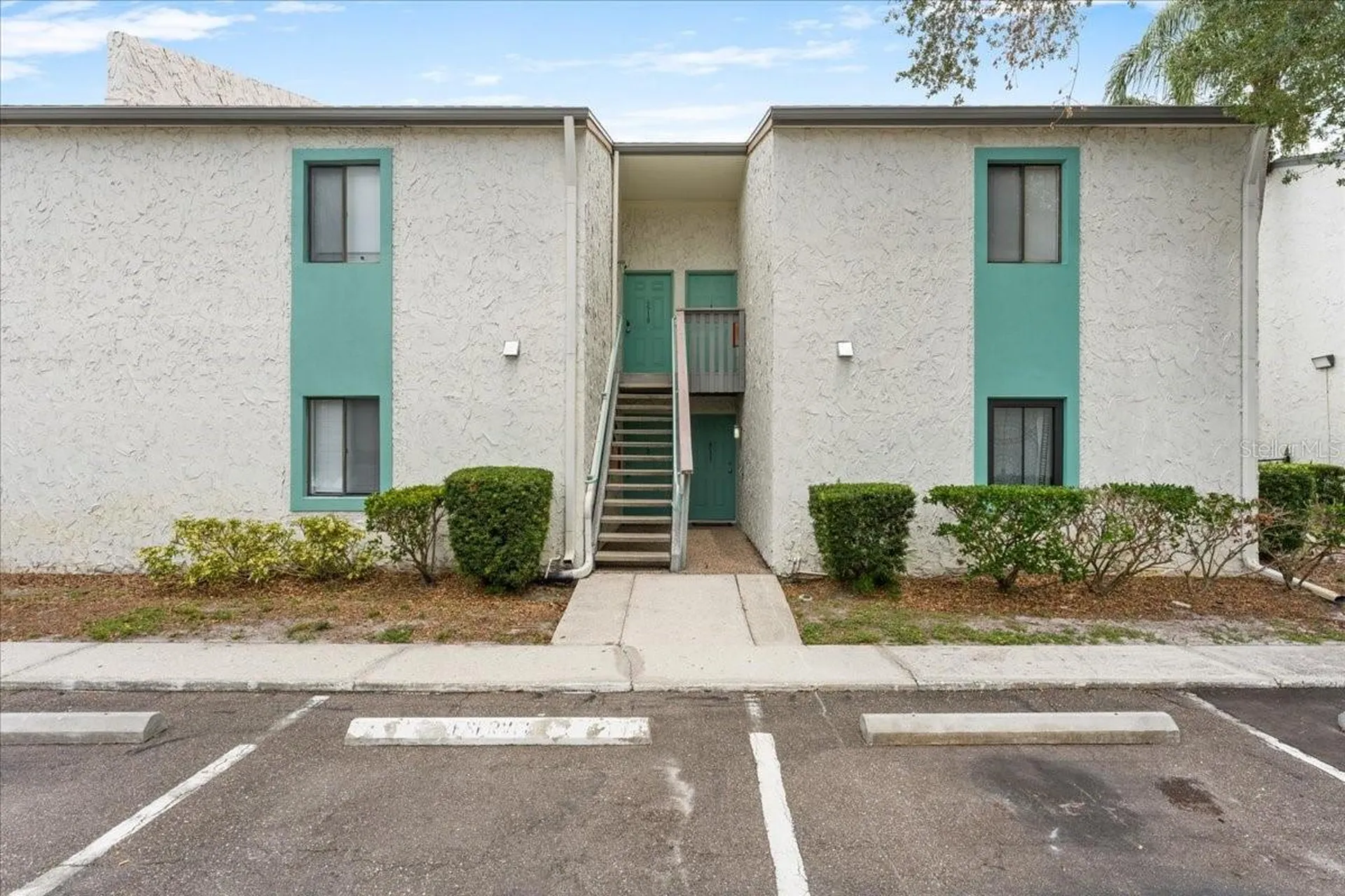 11525 8th Way N St Petersburg FL 33716