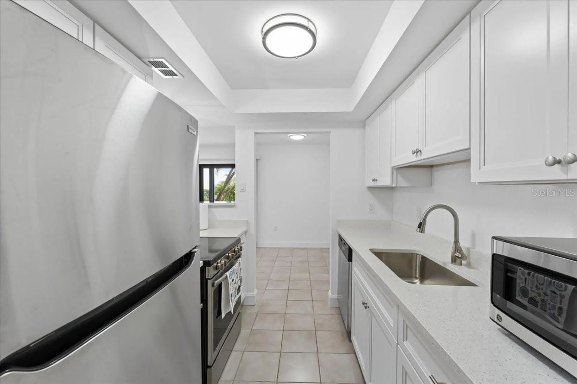 11525 8th Way N St Petersburg FL 33716