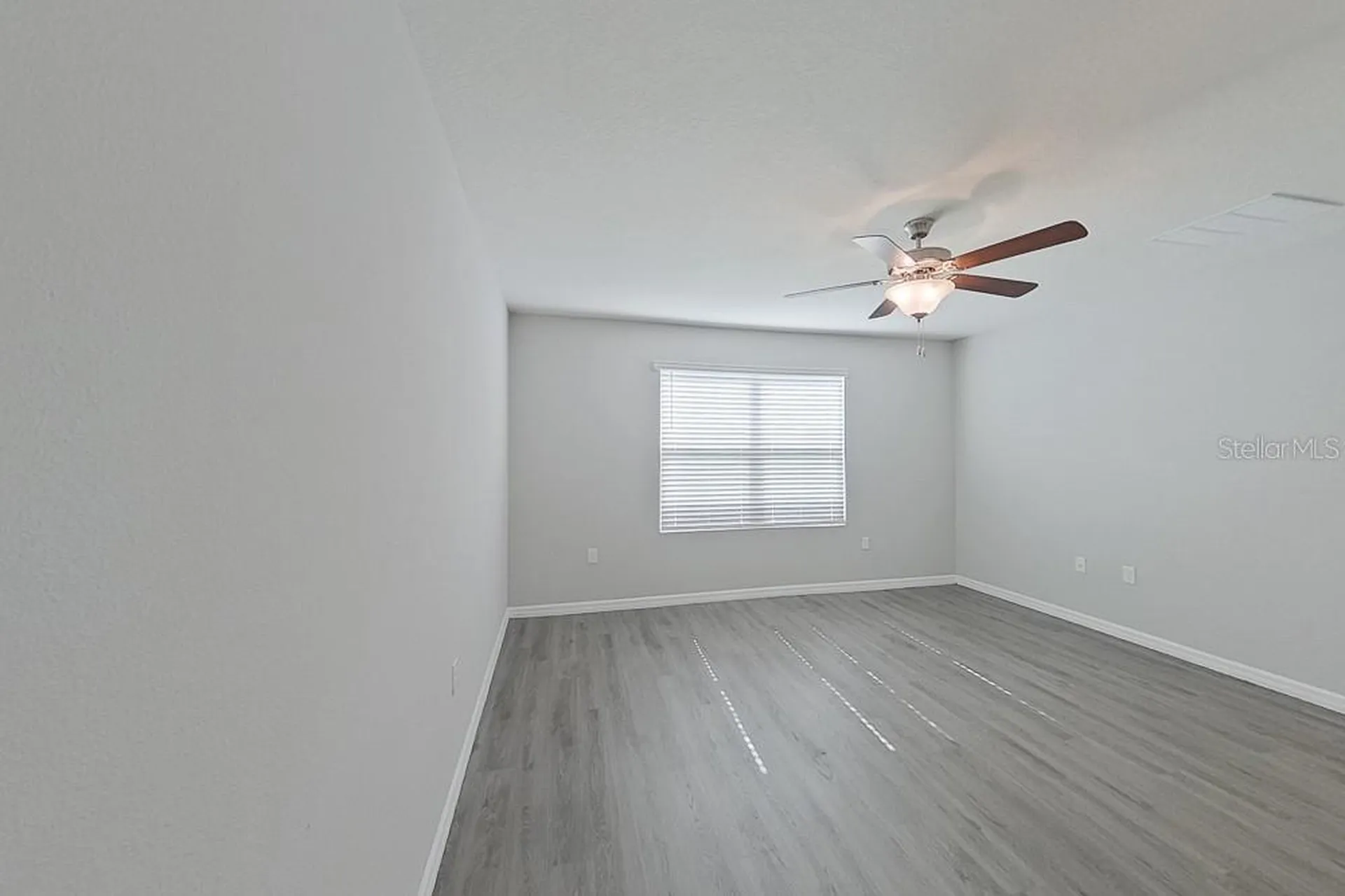 8590 SW 44th Court Ocala FL 34476
