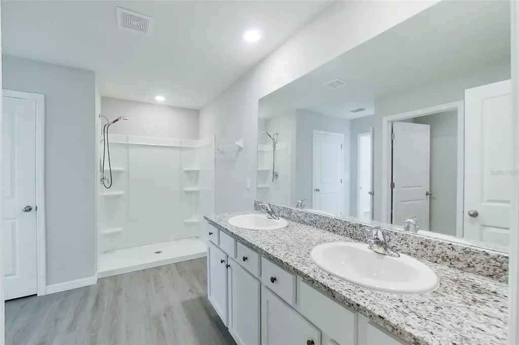 8602 SW 43rd Terrace Ocala FL 34476