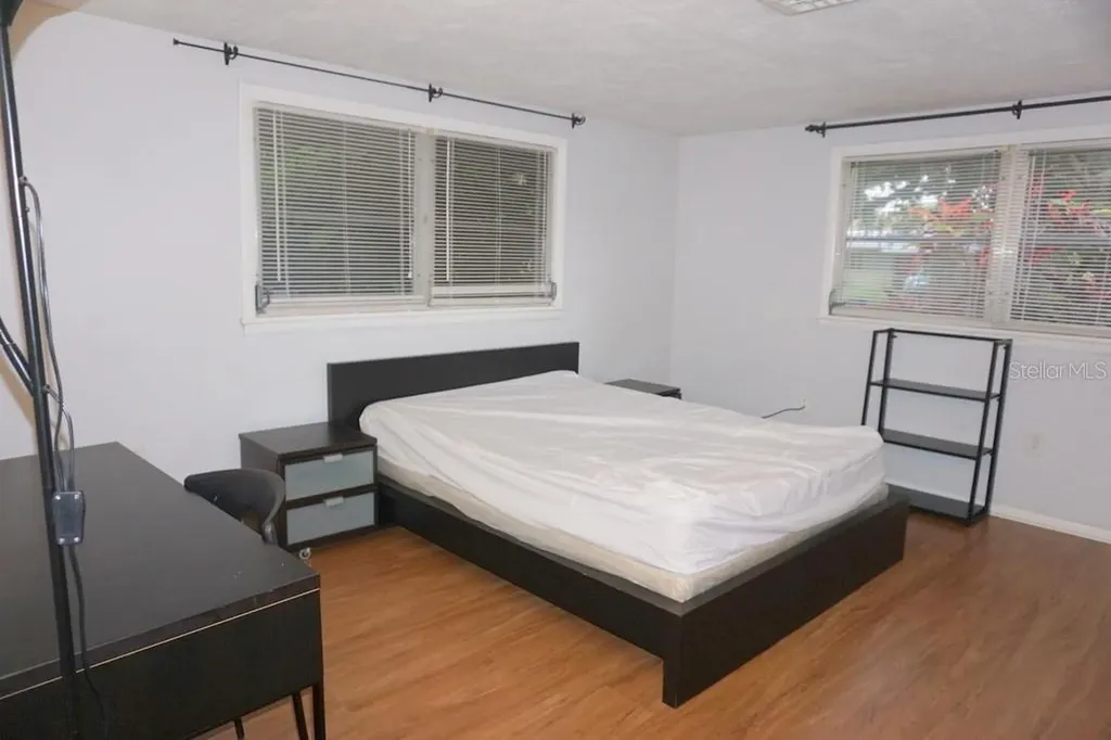 1157 41st Street Sarasota FL 34234