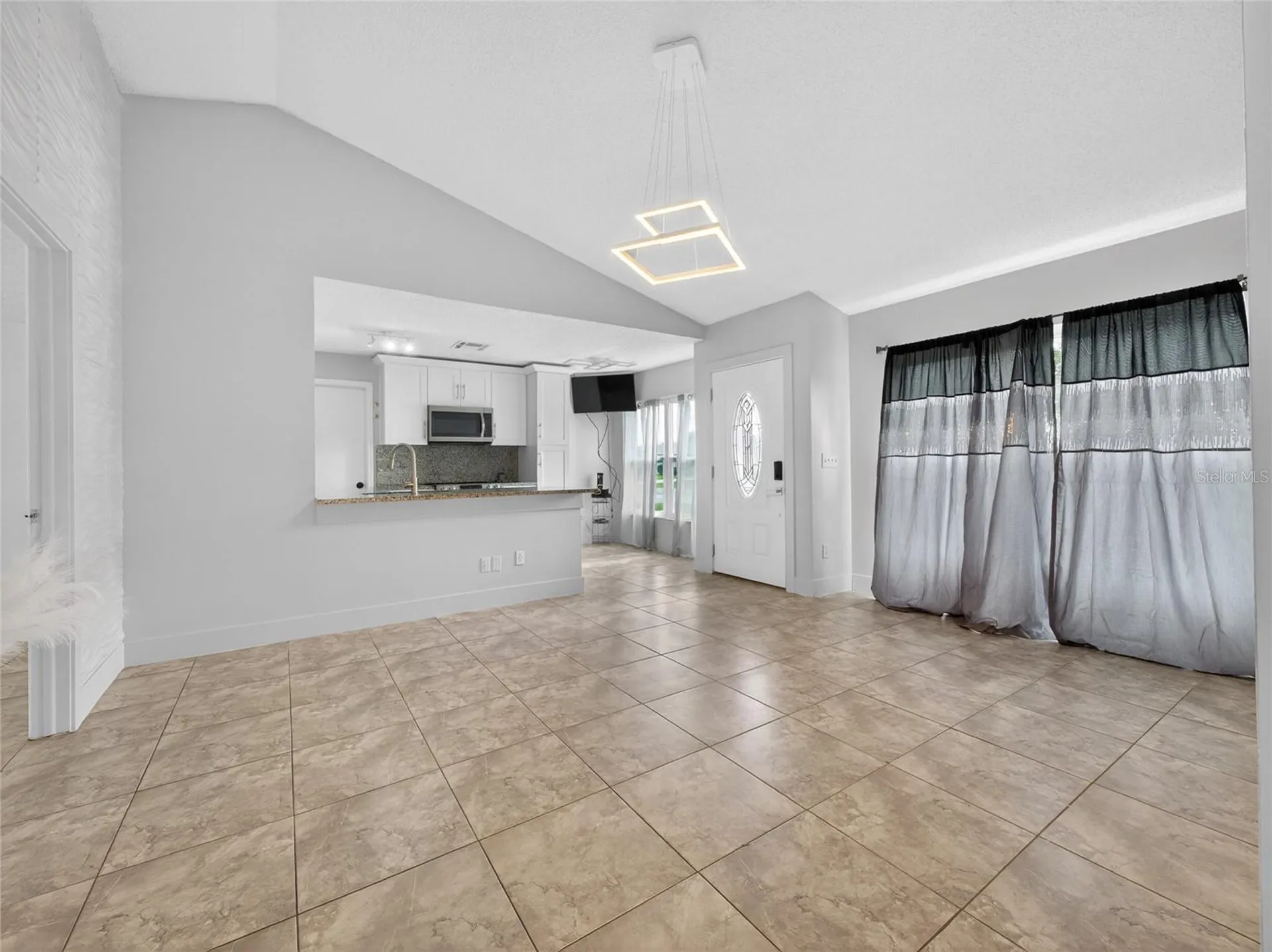 610 Jaguar Court Kissimmee FL 34759