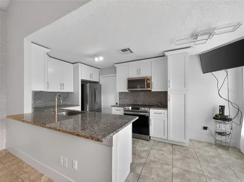 610 Jaguar Court Kissimmee FL 34759