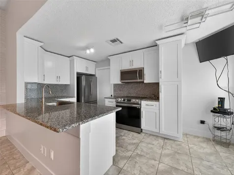 610 Jaguar Court Kissimmee FL 34759