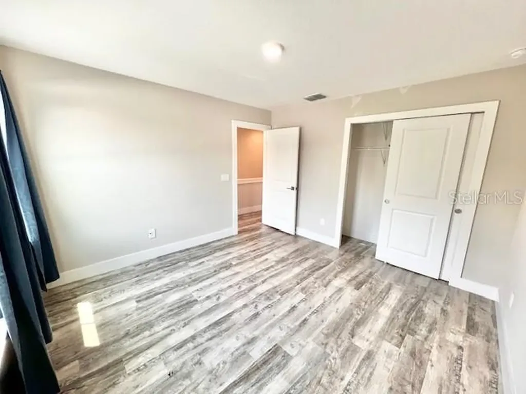 907 Randall Street Orlando FL 32805