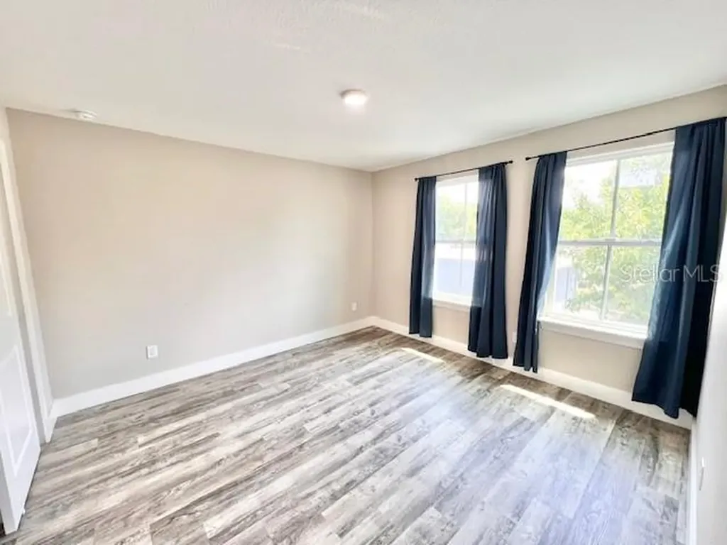 907 Randall Street Orlando FL 32805