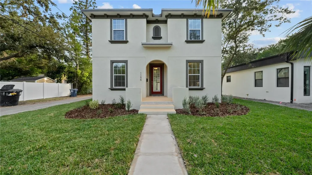 1156 37th Avenue N St Petersburg FL 33713
