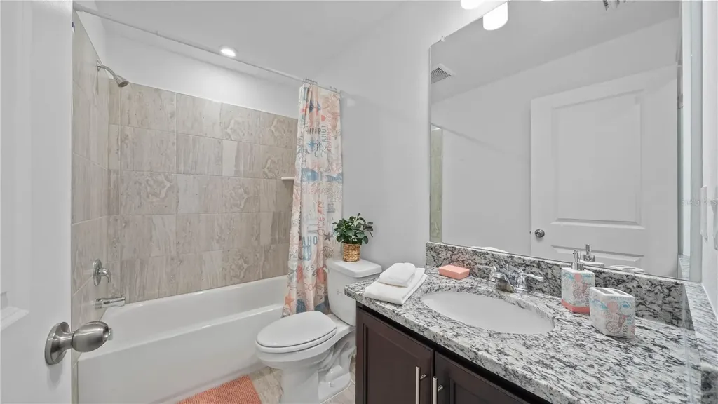 1156 37th Avenue N St Petersburg FL 33713