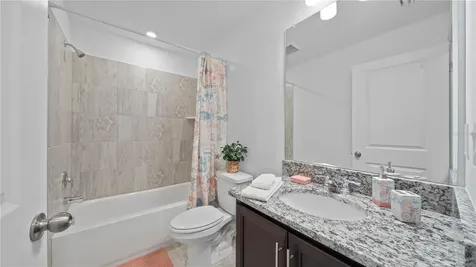 1156 37th Avenue N St Petersburg FL 33713
