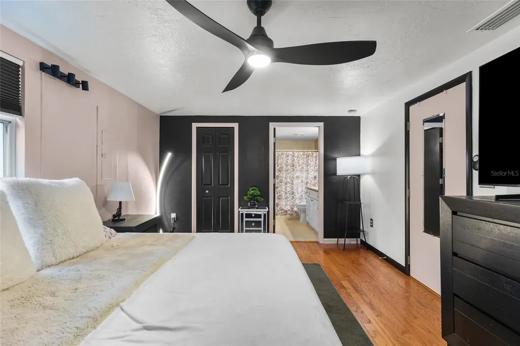 3422 Fenway Drive Sarasota FL 34232