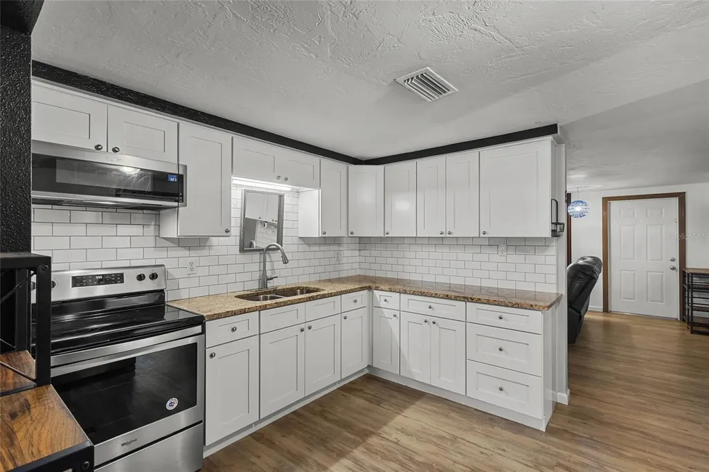 3422 Fenway Drive Sarasota FL 34232