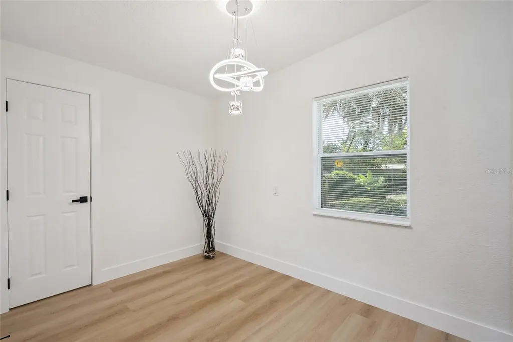 3013 Kelvington Drive Orlando FL 32810