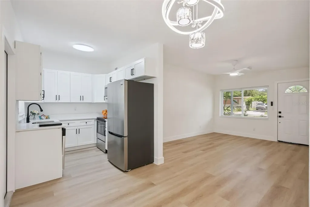 3013 Kelvington Drive Orlando FL 32810