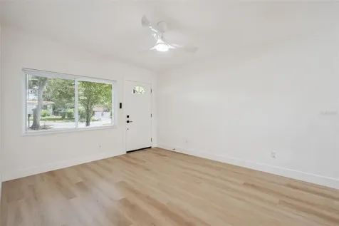 3013 Kelvington Drive Orlando FL 32810
