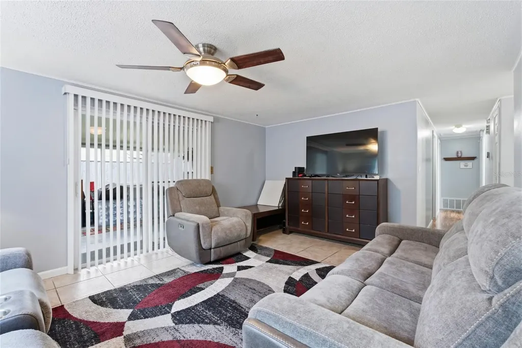 8870 53rd Way N Pinellas Park FL 33782