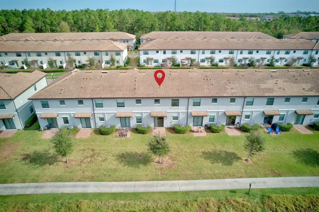 1294 Royal St George Boulevard Davenport FL 33896