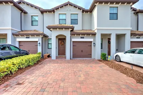 1294 Royal St George Boulevard Davenport FL 33896