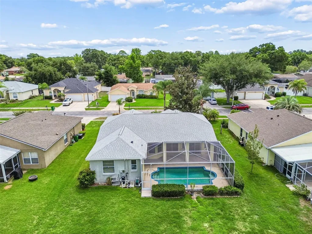 1531 Canoe Drive Lutz FL 33559
