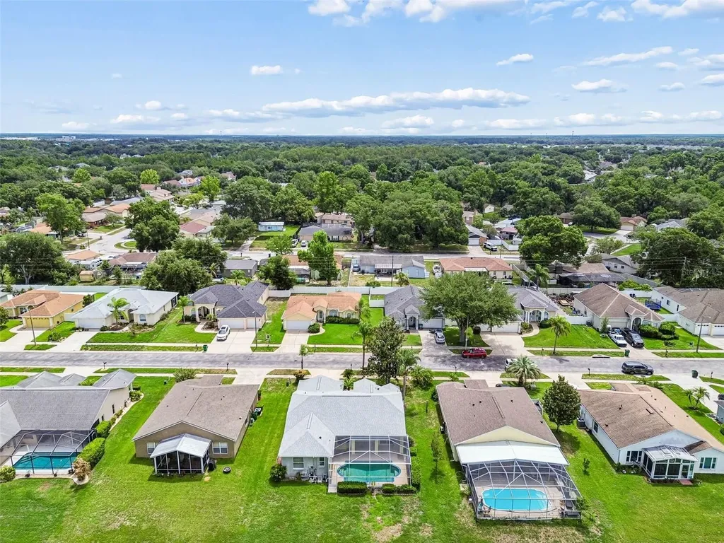 1531 Canoe Drive Lutz FL 33559