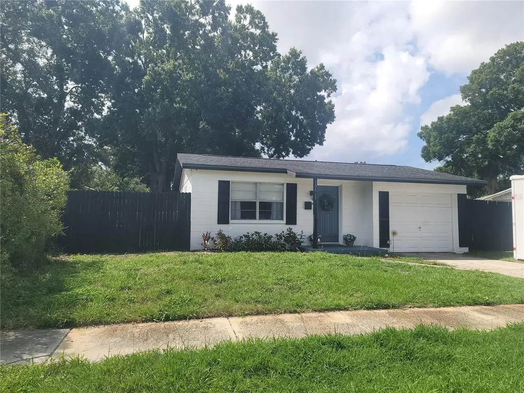 10061 61st Way N Pinellas Park FL 33782