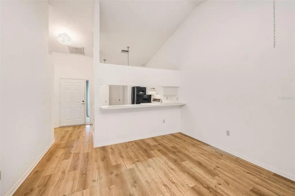 39650 Us Highway 19 N Tarpon Springs FL 34689