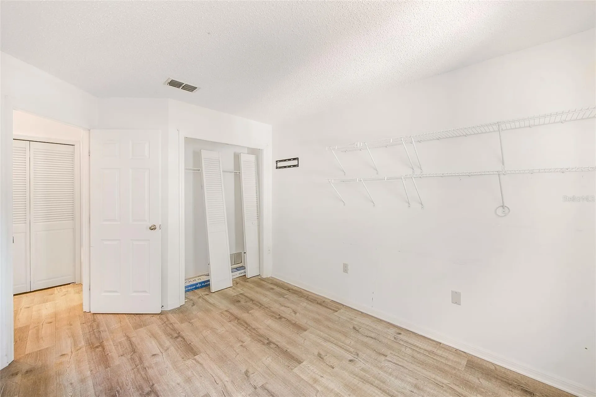 39650 Us Highway 19 N Tarpon Springs FL 34689