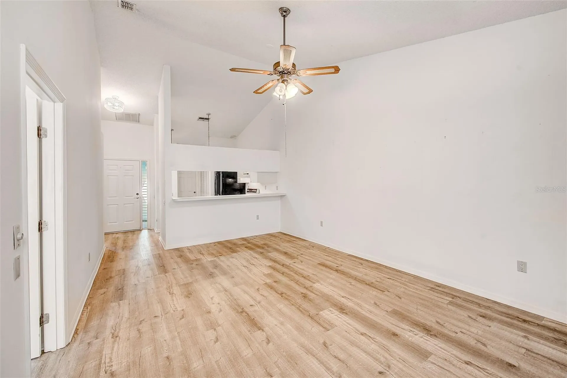 39650 Us Highway 19 N Tarpon Springs FL 34689