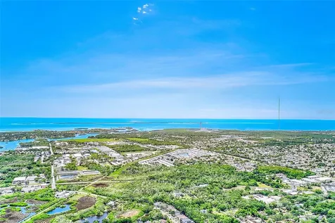 39650 Us Highway 19 N Tarpon Springs FL 34689