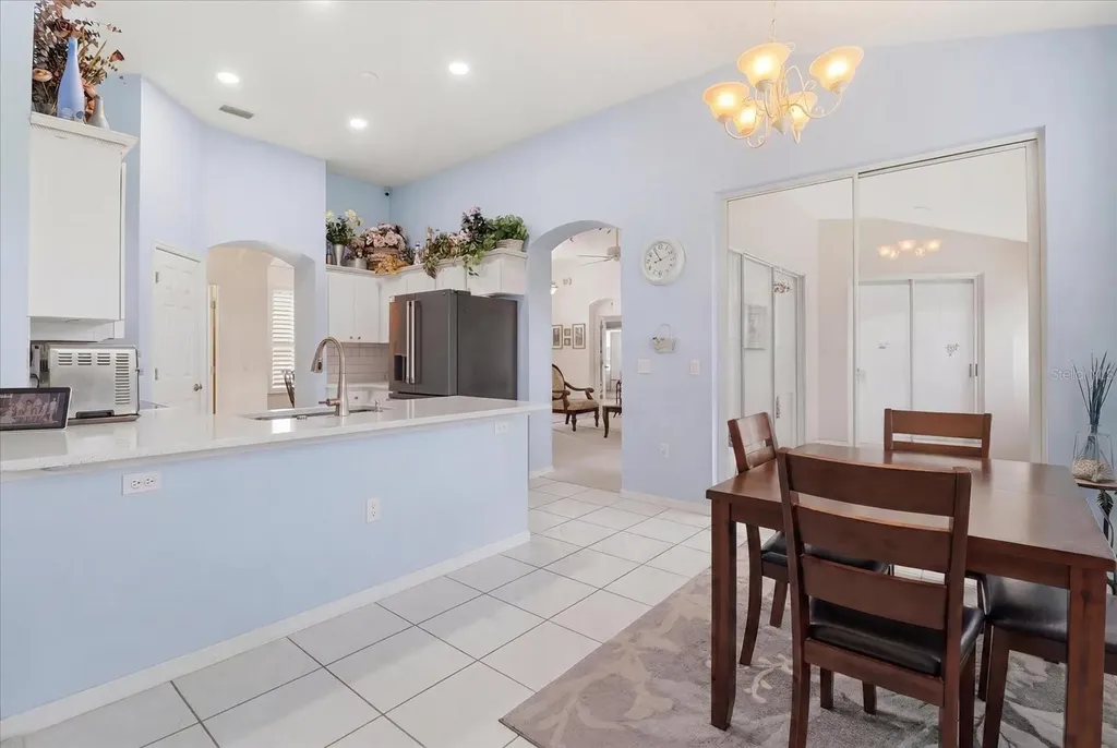 168 W Romany Loop Beverly Hills FL 34465