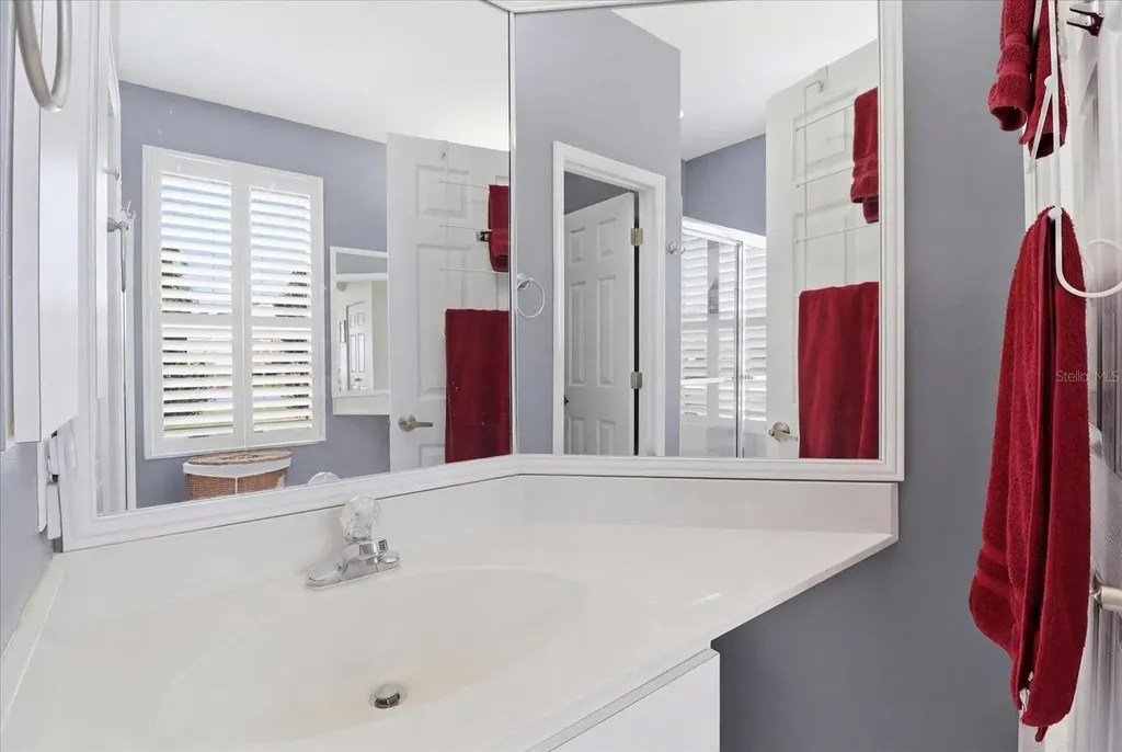 168 W Romany Loop Beverly Hills FL 34465