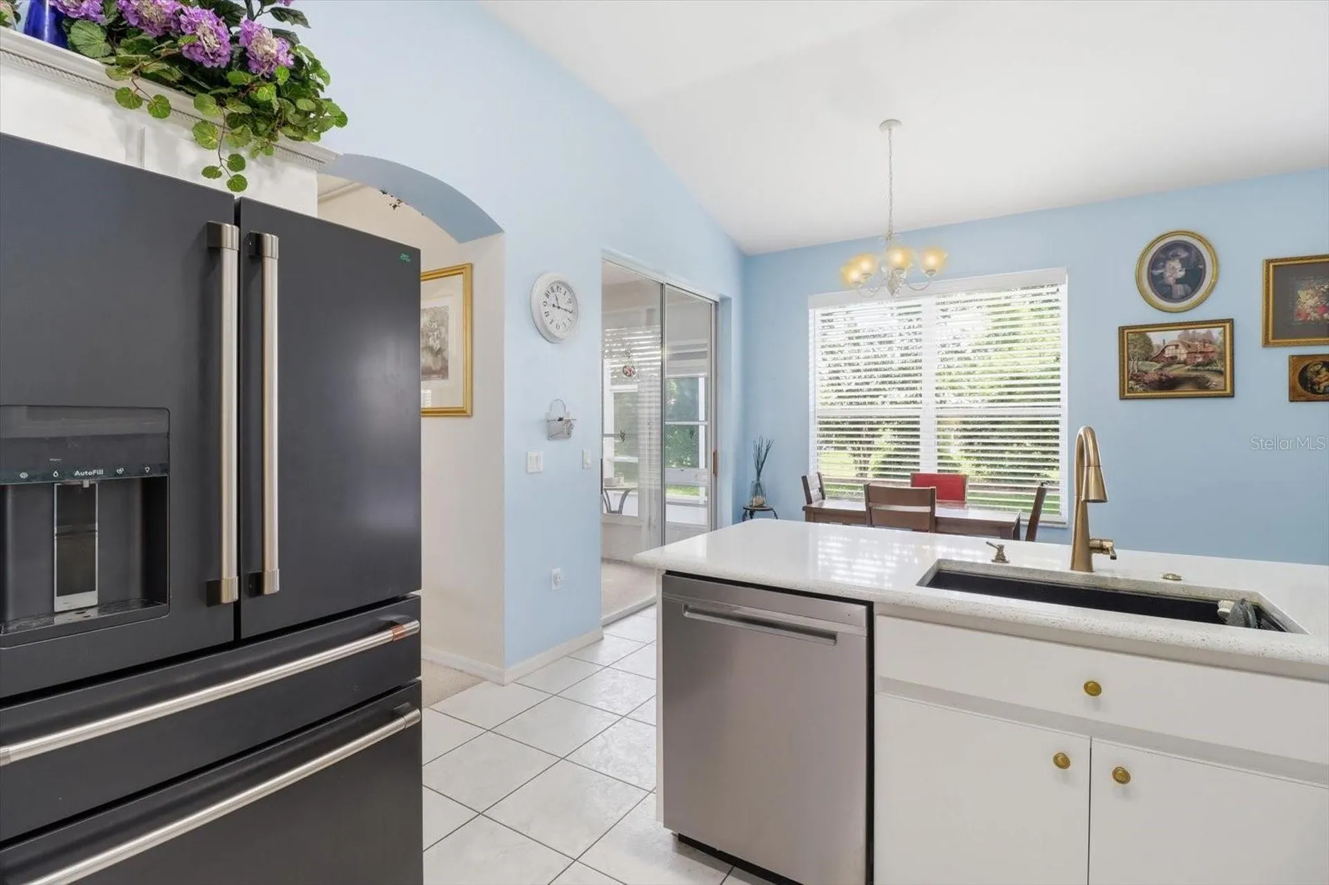 168 W Romany Loop Beverly Hills FL 34465