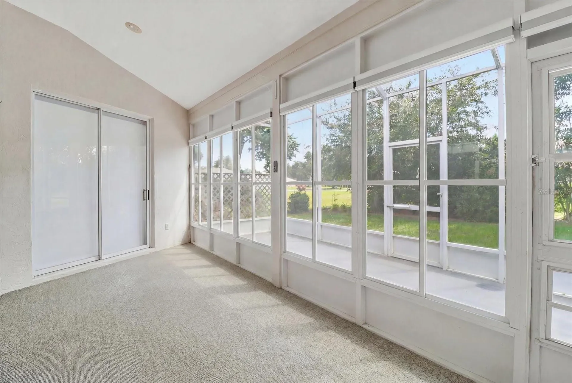168 W Romany Loop Beverly Hills FL 34465