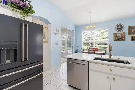 168 W Romany Loop Beverly Hills FL 34465