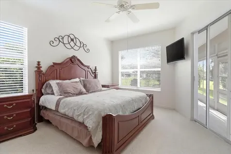 168 W Romany Loop Beverly Hills FL 34465